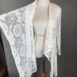 NWT - White lace long-sleeve bridal robe cardi